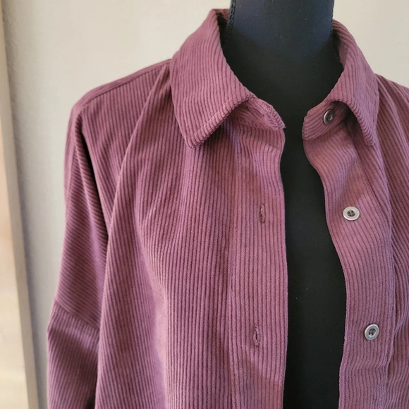 THREAD & SUPPLY Plum Purple Corduroy Cropped Button Down Jacket - Picture 3 of 10